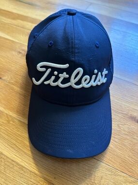 Titleist golf hat navy blue strapback Moon Brook clean minimal cap